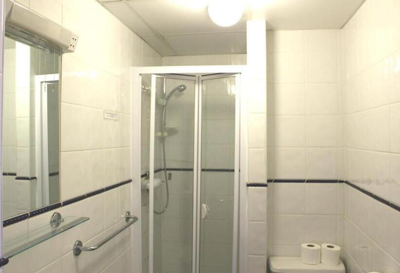 Семейный Номер, Calypso Hotel Blackpool