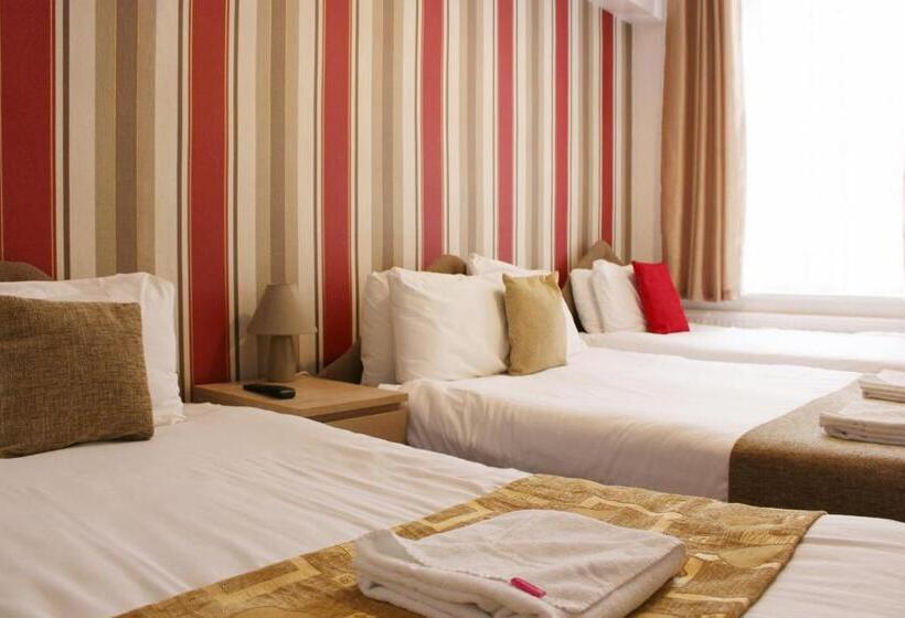 Семейный Номер, Calypso Hotel Blackpool