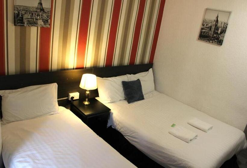 Семейный Номер, Calypso Hotel Blackpool