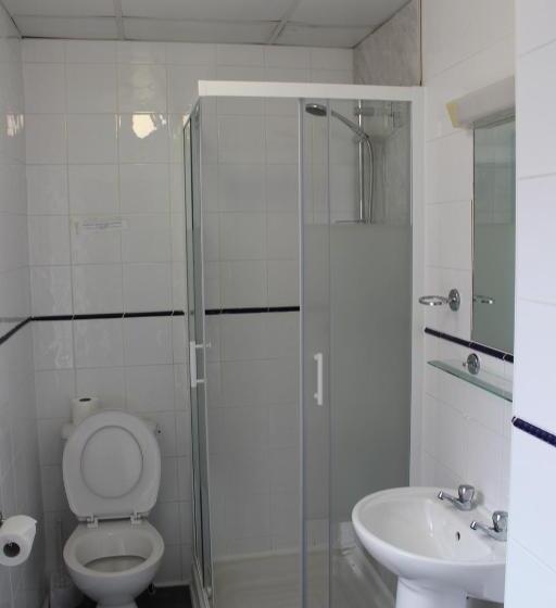 Семейный Номер, Calypso Hotel Blackpool