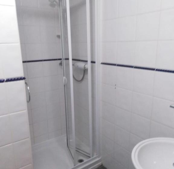 Семейный Номер, Calypso Hotel Blackpool