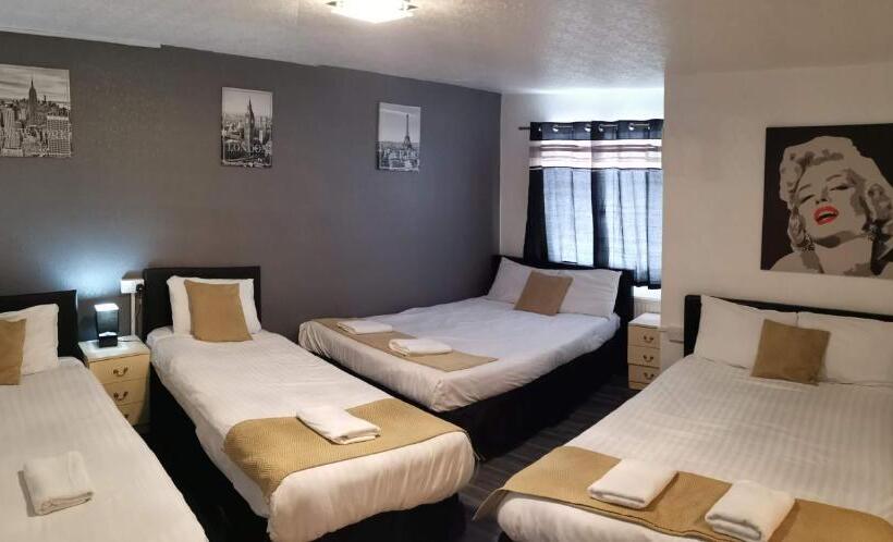 Семейный Номер, Calypso Hotel Blackpool