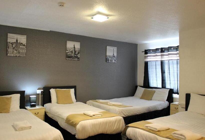 Семейный Номер, Calypso Hotel Blackpool