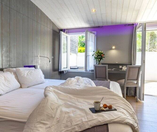 סוויטה דלוקס, Elegance Suites