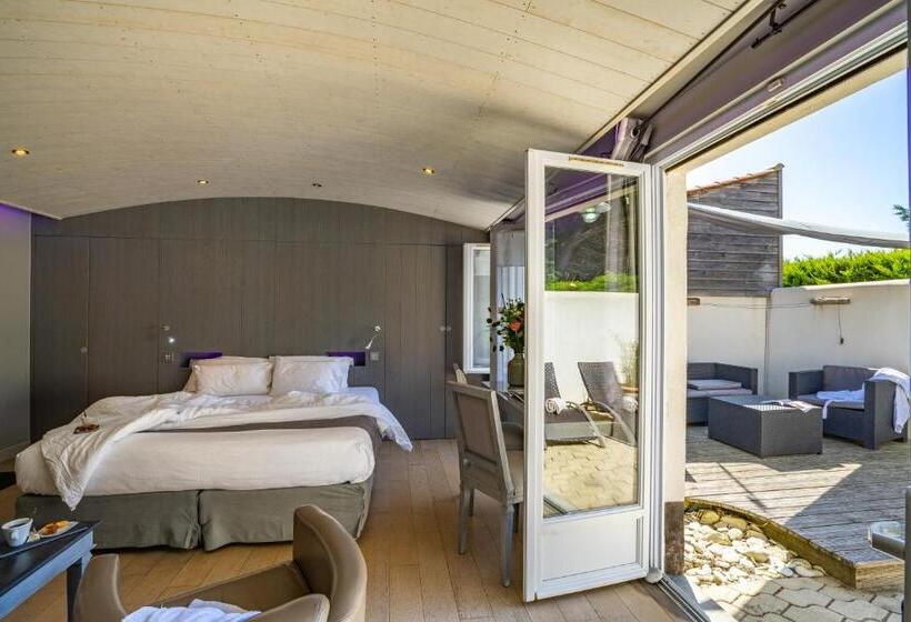 סוויטה דלוקס, Elegance Suites