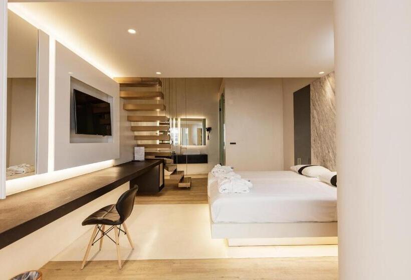 סוויטת ג'וניור, Kahlua Boutique