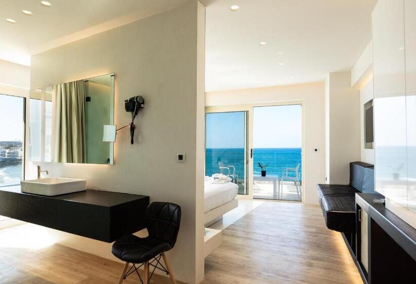 סוויטת ג'וניור נוף לים, Kahlua Boutique