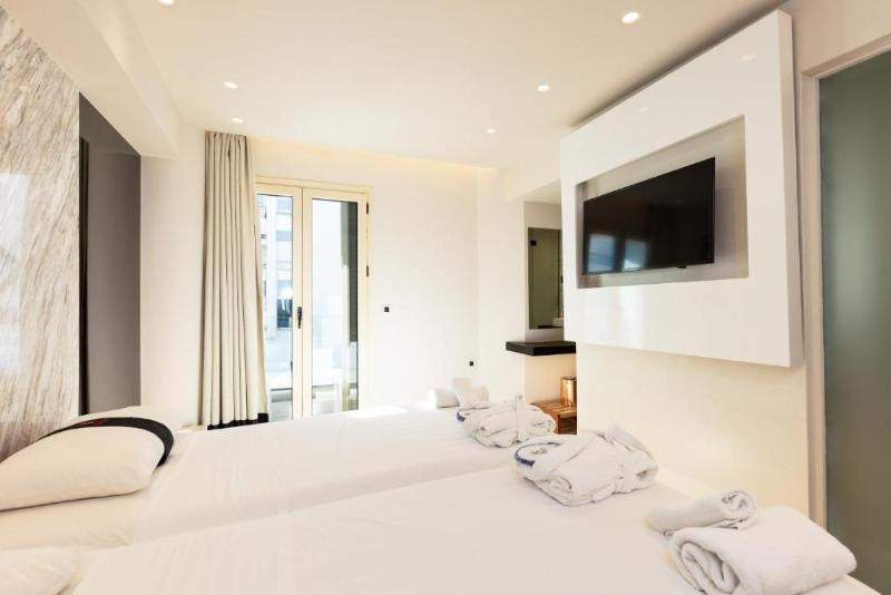 סוויטת ג'וניור צדדית נוף לים, Kahlua Boutique