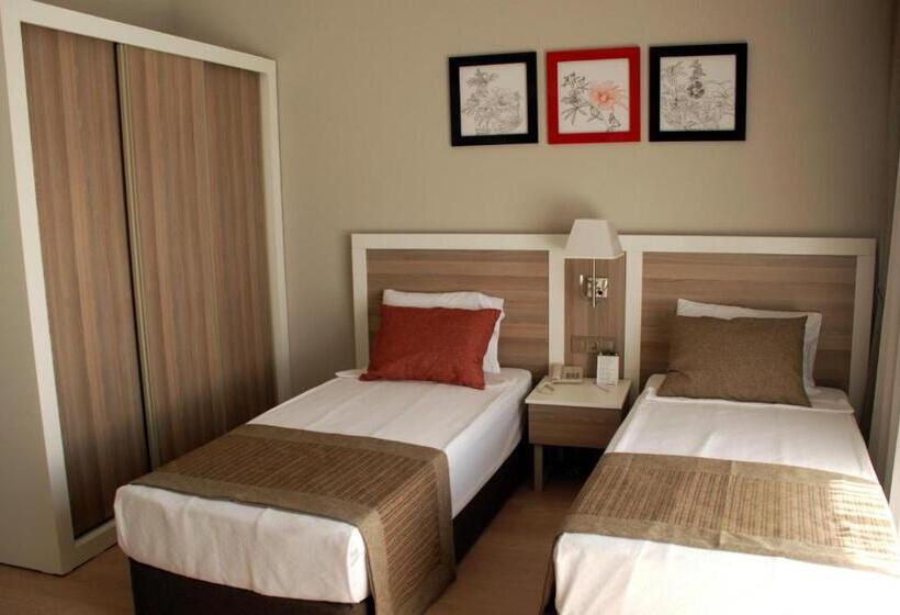 Quarto Familiar, Port River Hotel&spa