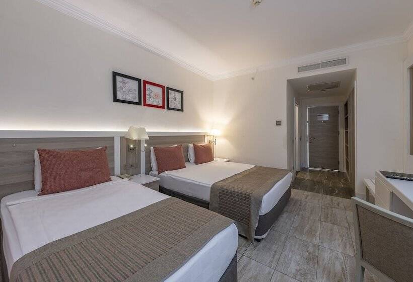 Quarto Familiar, Port River Hotel&spa