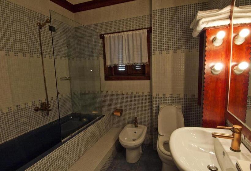 חדר סטנדרט, Restaurant Bujtina E Gjelit