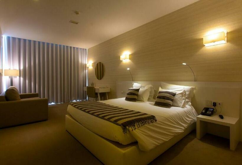 سوییت جونیور, Tempus Hotel & Spa