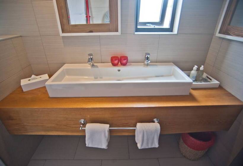 اتاق استاندارد, The Delight Swakopmund