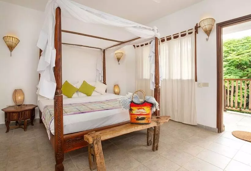 اتاق سوپریور چهار تخته, Mvuvi Boutique Resort