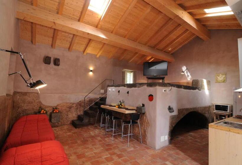 إستديو عائلى, Il Giardino Degli Ovali