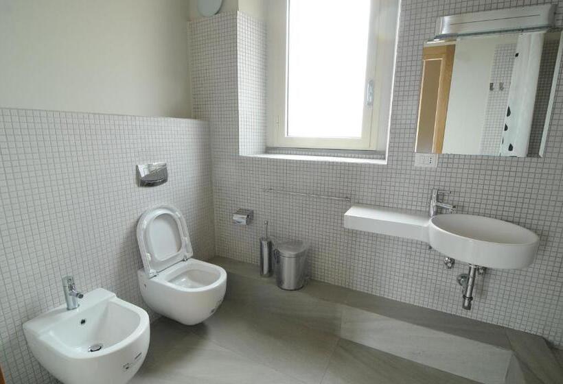 غرفة قياسية ثلاثية مزودة بشرفة, Il Giardino Degli Ovali