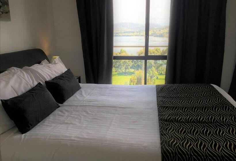 غرفة قياسية سرير ملكى, Storm Bay B & B