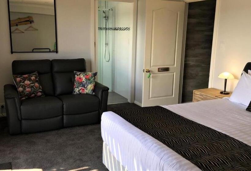 جناح ديلوكس مطل على البحر, Storm Bay B & B