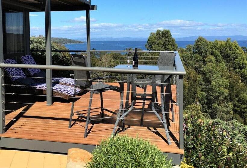 جناح سرير كينج, Storm Bay B & B