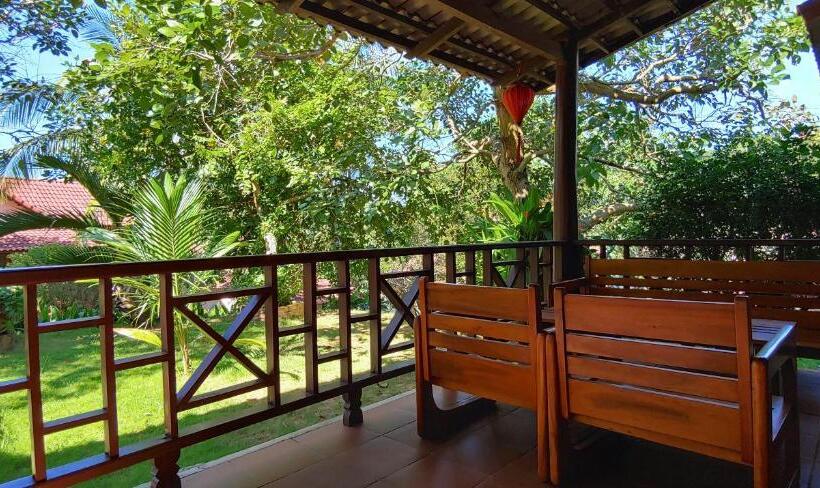 بنگله خانوادگی, Hong Bin Bungalow