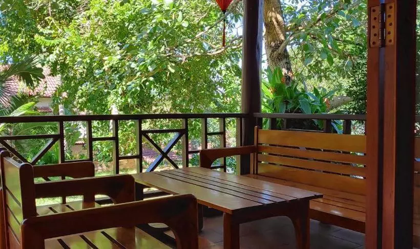 بنگله خانوادگی, Hong Bin Bungalow