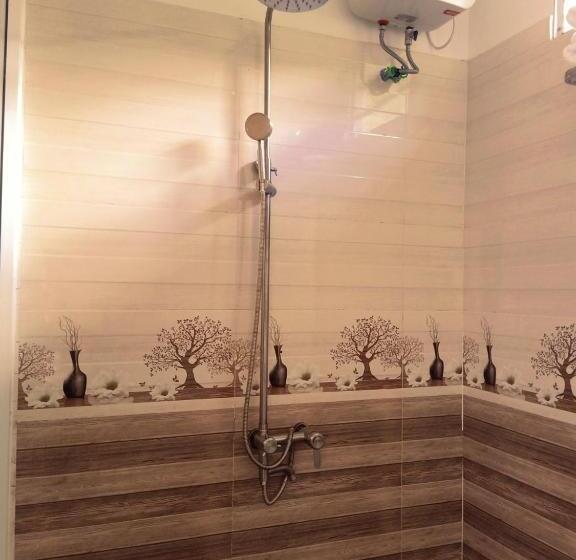 اتاق استاندارد چهار تخته با چشم‌انداز دریا, Hong Bin Bungalow