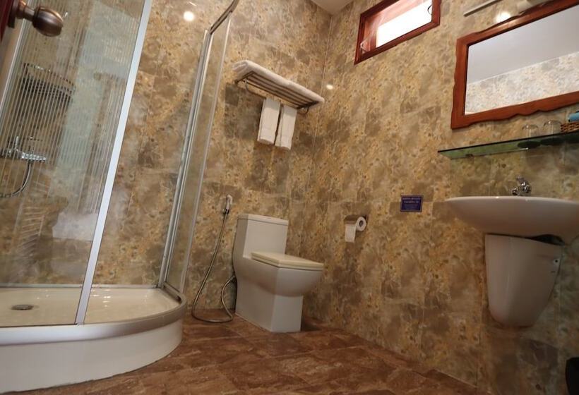 اتاق لوکس, Hong Bin Bungalow