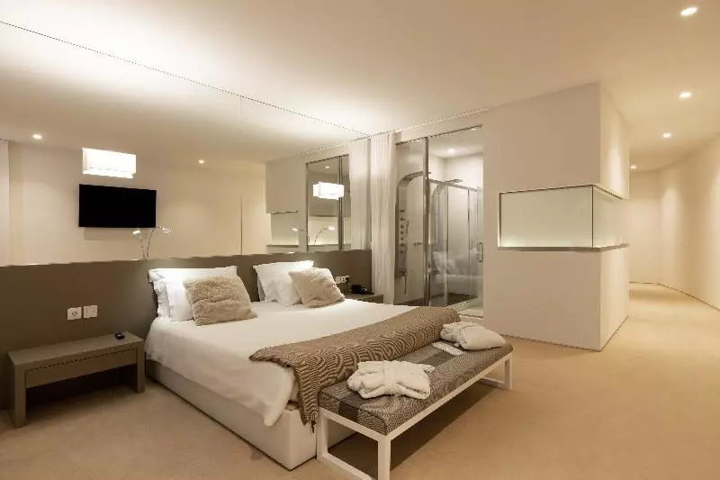 スイート, Tempus Hotel & Spa