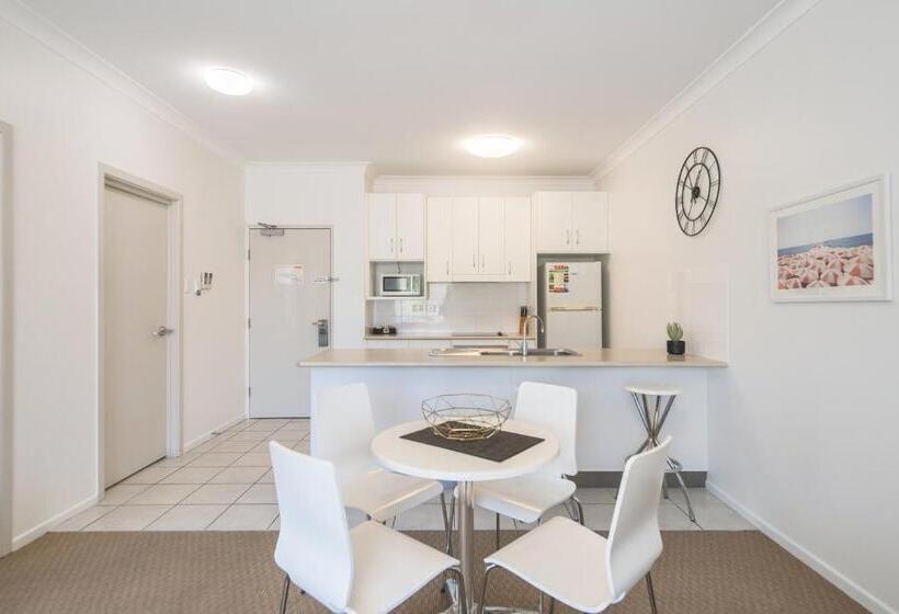 Family Suite, The Coast Motel