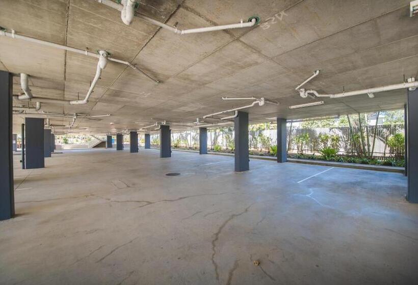 Номер Стандарт с Балконом, The Coast Motel