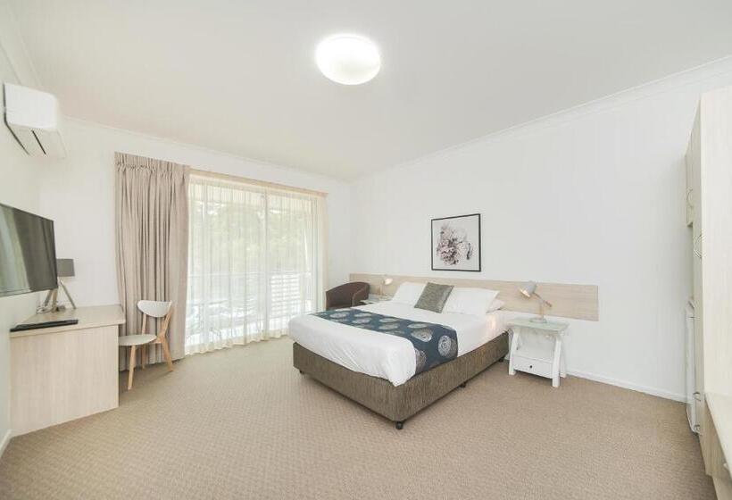 Номер Стандарт с Балконом, The Coast Motel