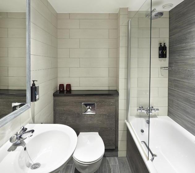 Номер Стандарт 2 Двуспальные Кровати, Village Hotel Aberdeen