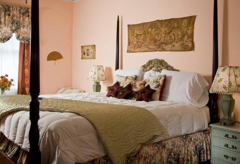 스위트, Hampton Terrace Inn