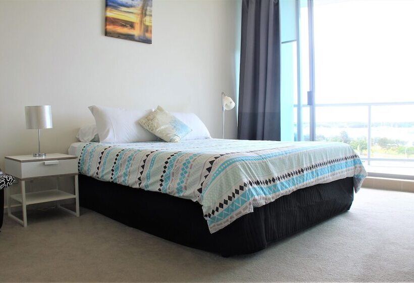 침실 2개 아파트, Brighton Shores