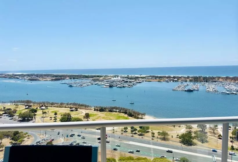 آپارتمان سوپریور 1 خوابه, Brighton Shores