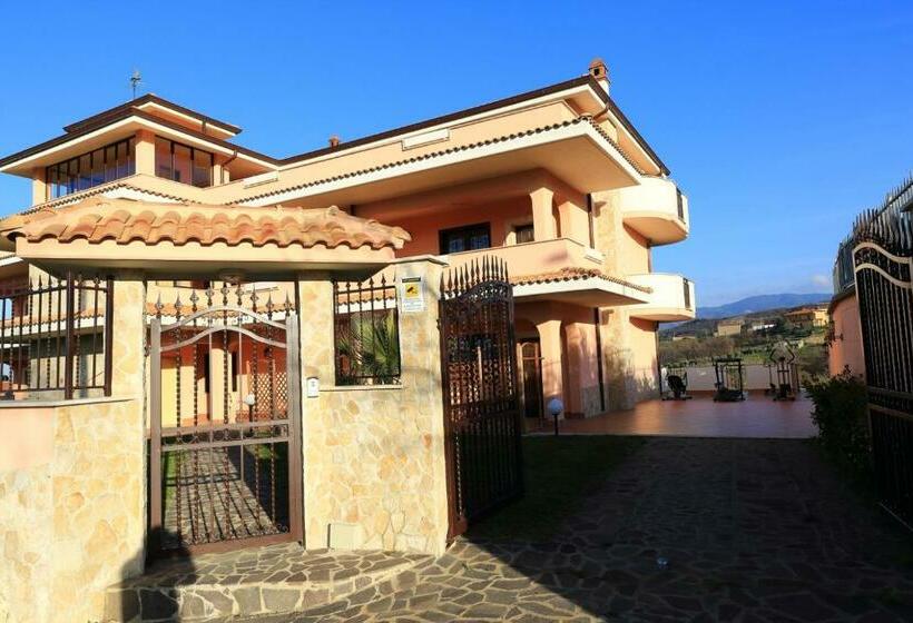 דירת חדר נוף לגינה, Chimento Resort