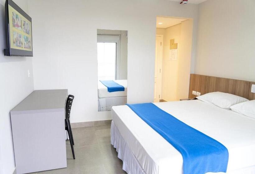 جناح ديلوكس, Bandeirantes Da Barra