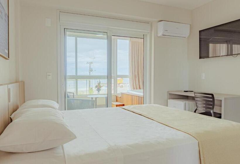 جناح مزود بجاكوزى, Bandeirantes Da Barra