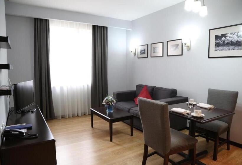 آپارتمان 1 خوابه, Chagala Hotel Uralsk