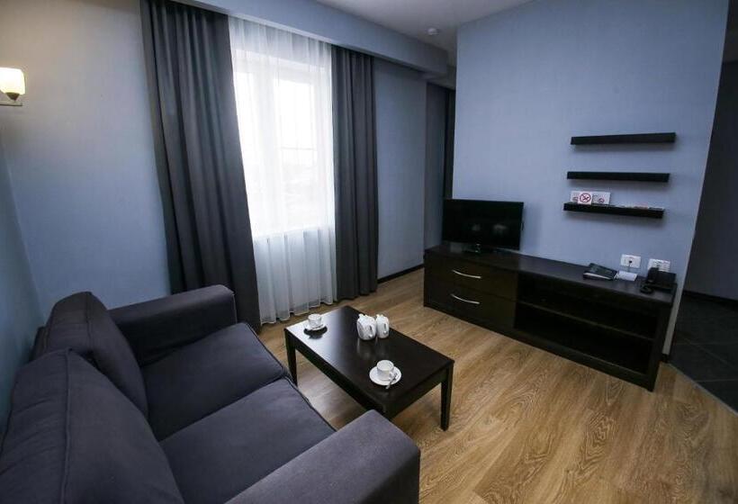 آپارتمان 1 خوابه, Chagala Hotel Uralsk