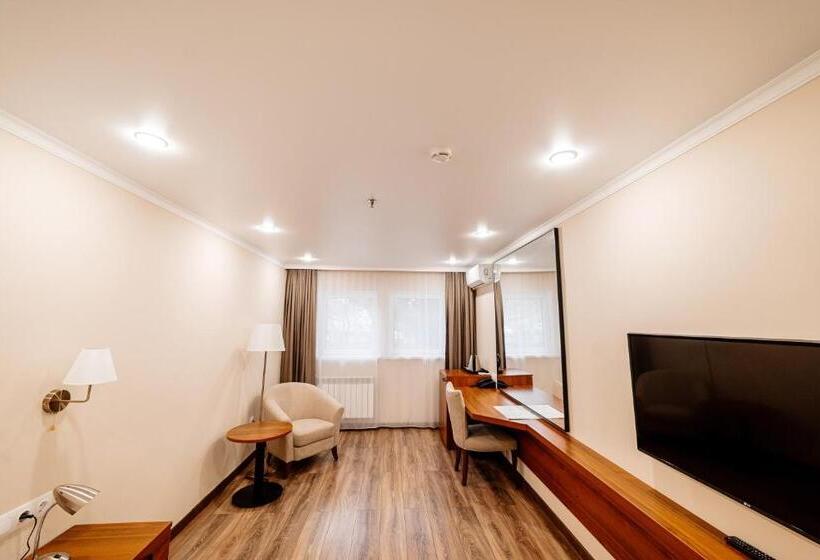 اتاق استاندارد یک نفره, Chagala Hotel Uralsk