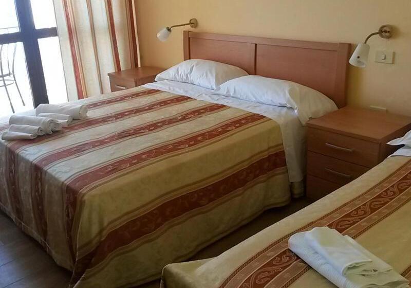 Economy Triple Room, International Resort