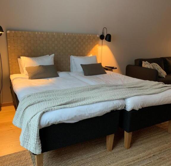 Семейный Номер, L Lassalyckan