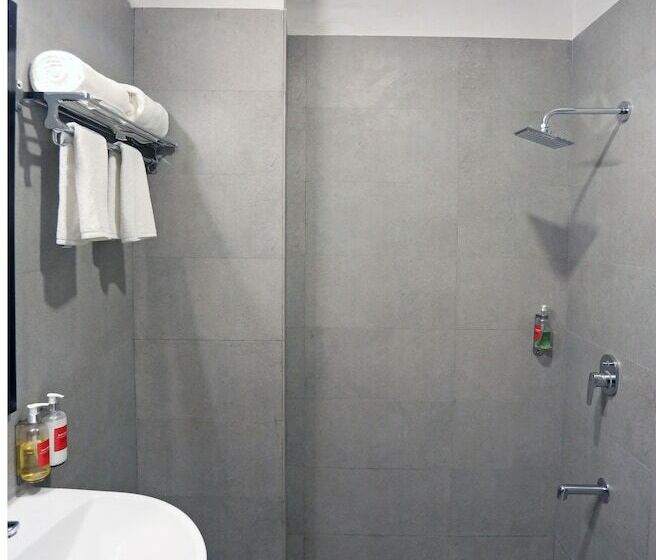 标准间, OYO Rooms Huda City Center