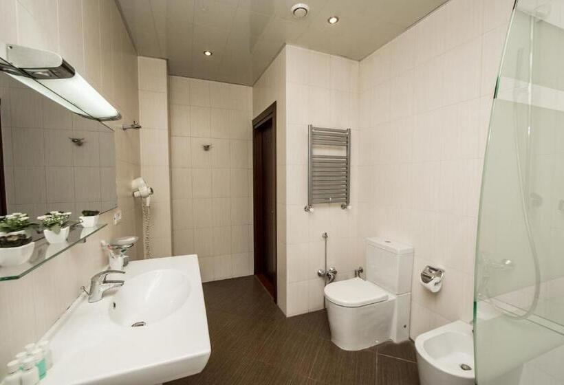 سوییت, Passage Boutique