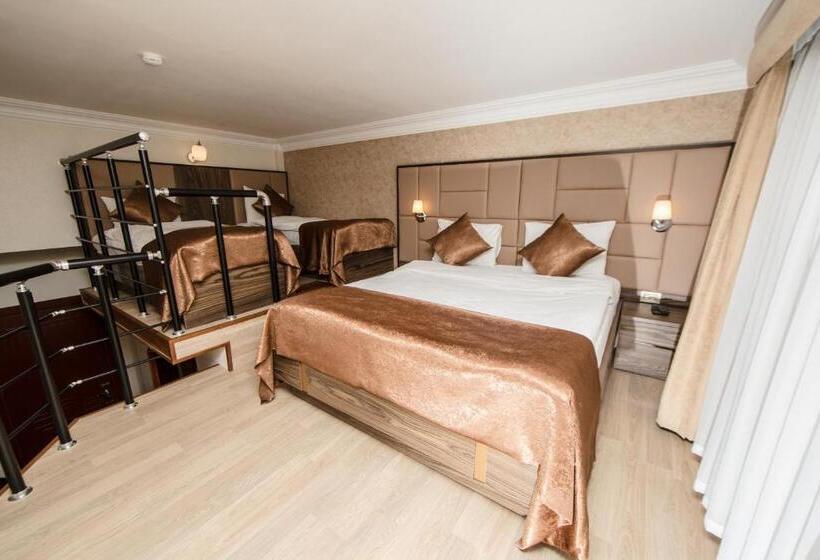 اتاق خانوادگی, Passage Boutique