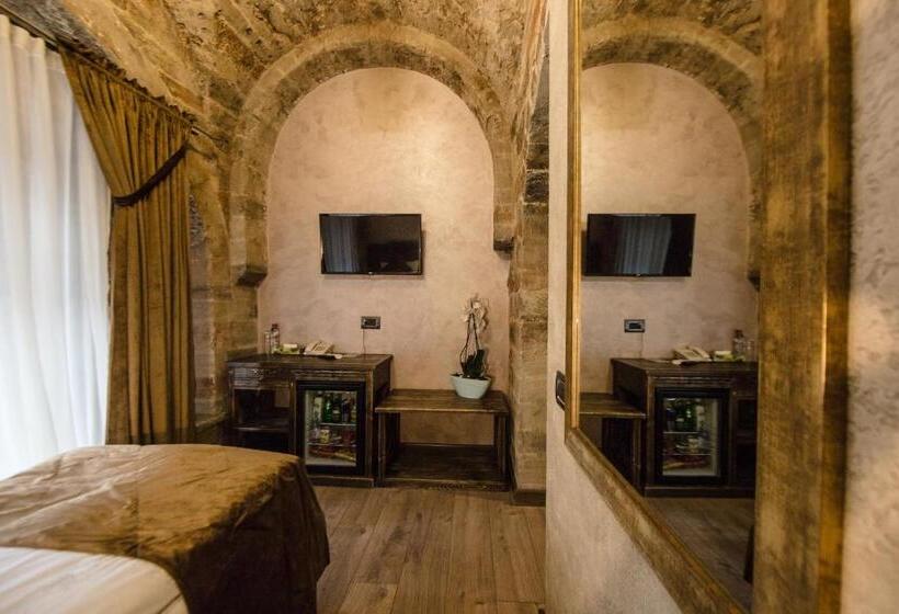 اتاق استاندارد یک نفره, Passage Boutique