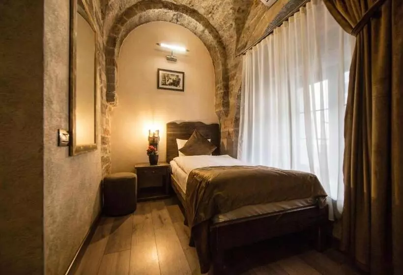 اتاق استاندارد یک نفره, Passage Boutique