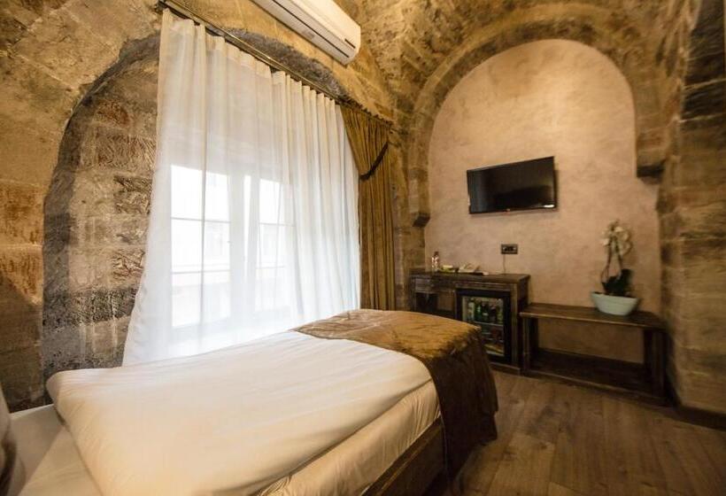 اتاق استاندارد یک نفره, Passage Boutique