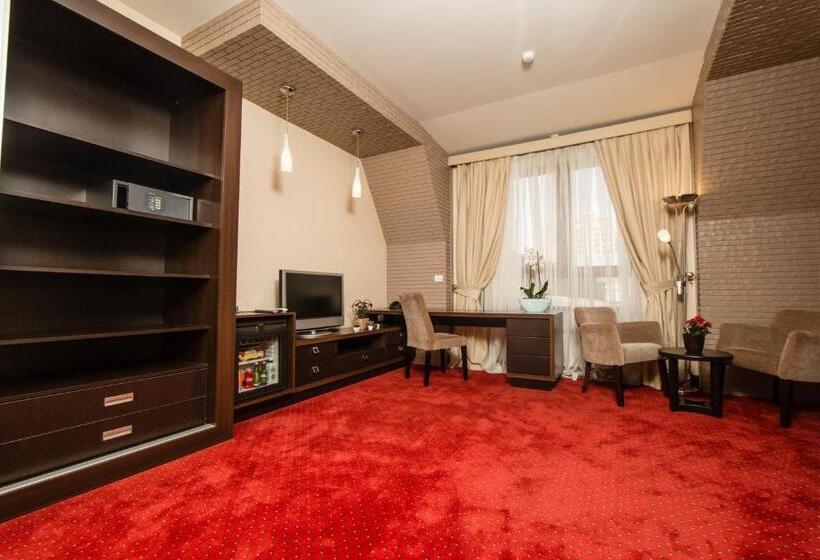 اتاق لوکس, Passage Boutique